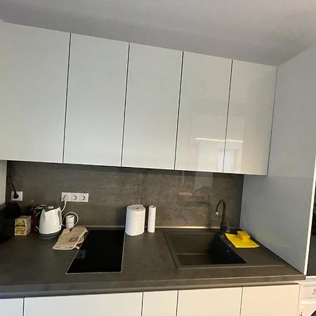 Adina Apartament Gura Humorului Luaran gambar