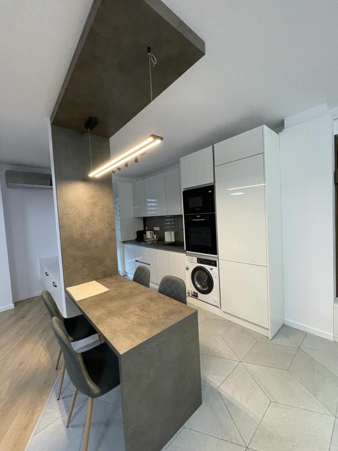 Adina Apartament Gura Humorului Luaran gambar