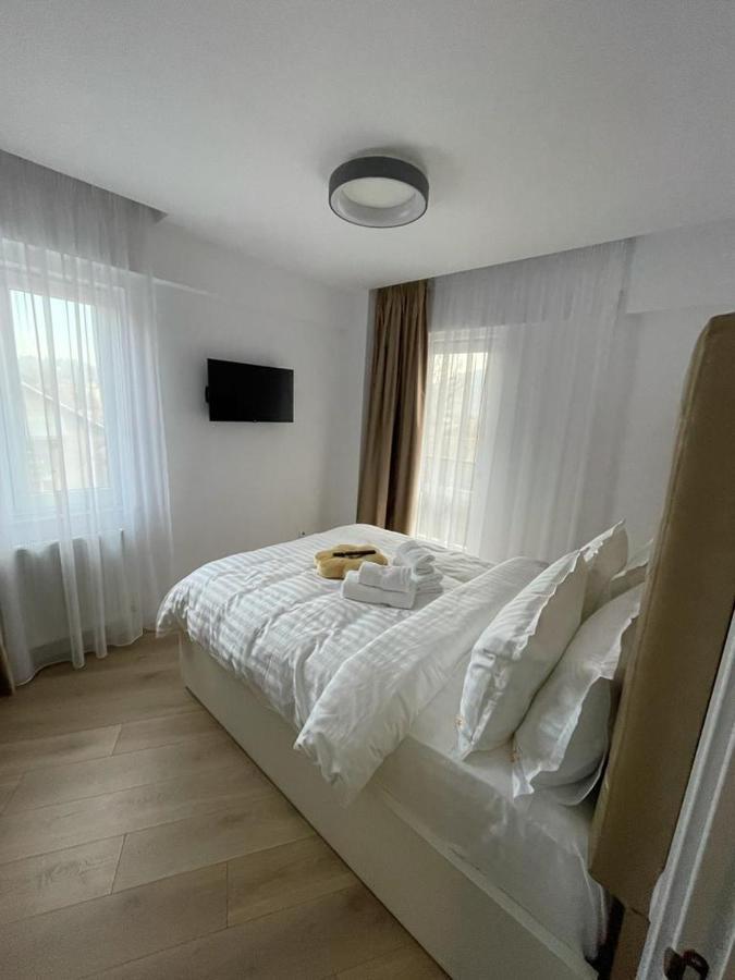 Adina Apartament Gura Humorului Luaran gambar